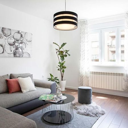 Sunny 2Bdr Apartment With A Balcony Zagreb Ngoại thất bức ảnh